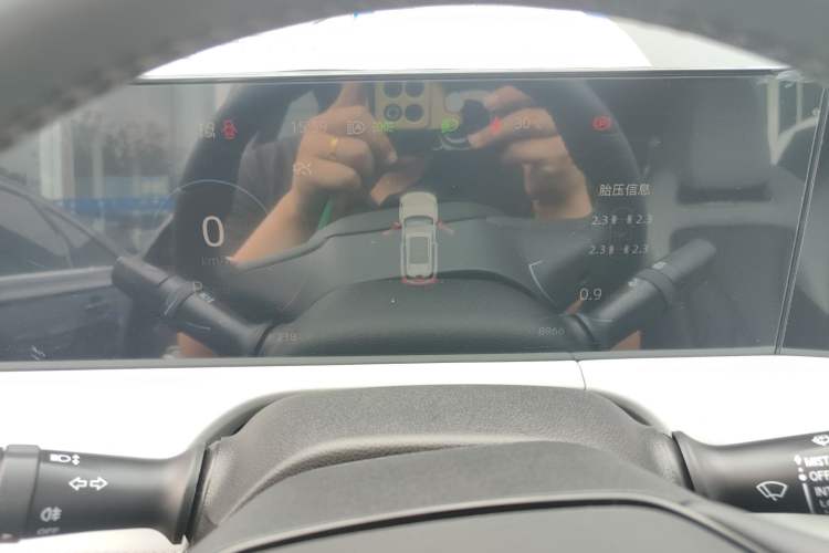 Used Changan CS75 PLUS 2024 3rd Generation Champion Edition 1.5T Intelligent Drive Dynamic Model
