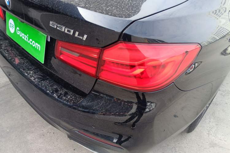 Used BMW 5 Series 2019 530Li Leading Model M Sport Package
