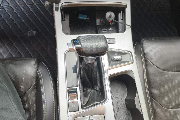 Used JETOUR X70 PLUS 2021 1.5T DCT Mountain 7-Seater