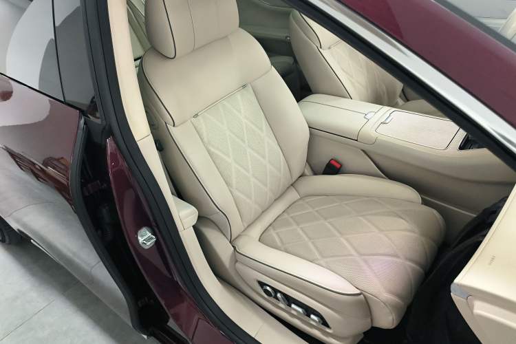 Used Hima Stelato S9 2024 All-Electric Ultra Four-Wheel-Drive Flagship Edition
