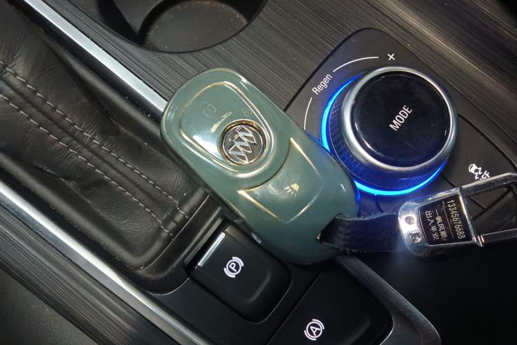 Used Buick Velite 6 2023 430km Range Commuter Version
