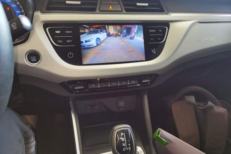 Used Geely Auto Vision X3 2019 Upgraded Model 1.5L CVT Prestige Version