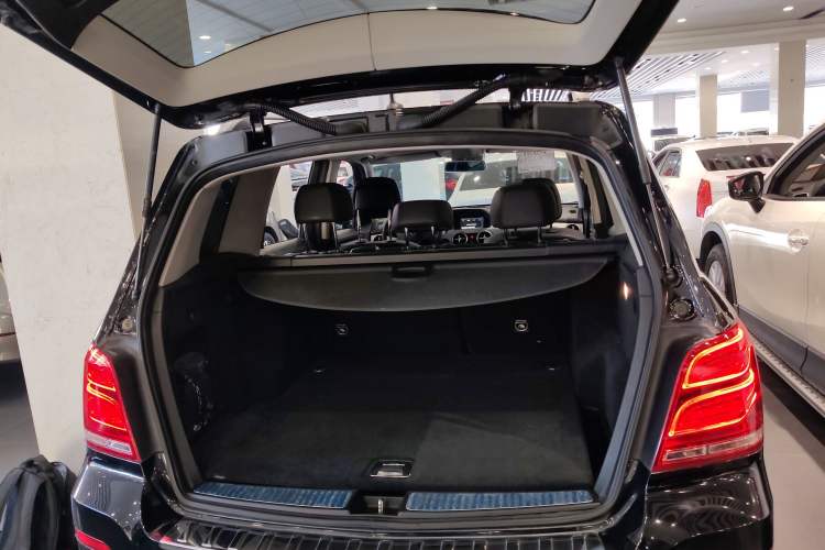 Used Mercedes-Benz GLK-Class 2013 Facelift GLK 300 4MATIC Fashion Edition