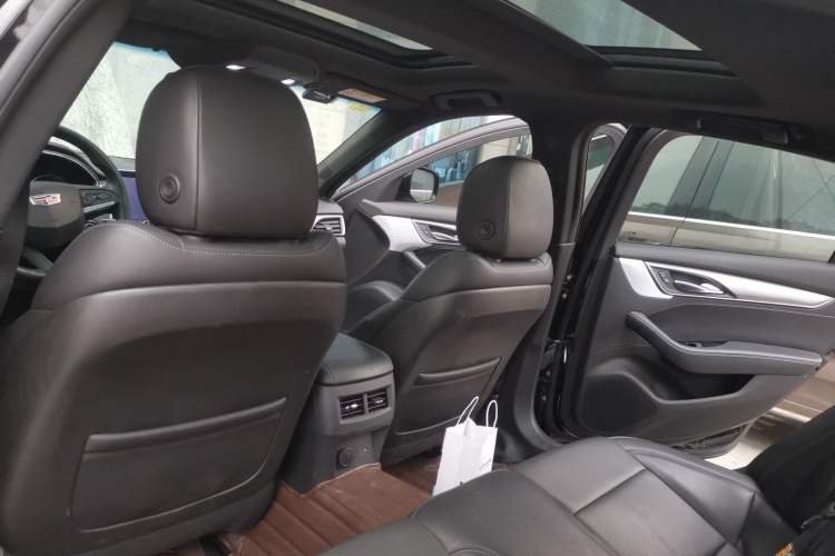 Used Cadillac CT5 2021 28T Luxury Version
