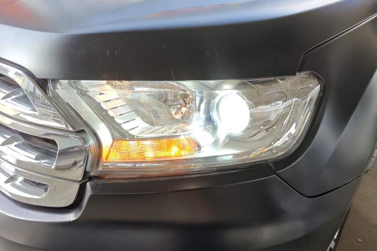 Used Ford Everest 2017 2.0T Gasoline Automatic 4x4 Luxury Edition 5 Seats
