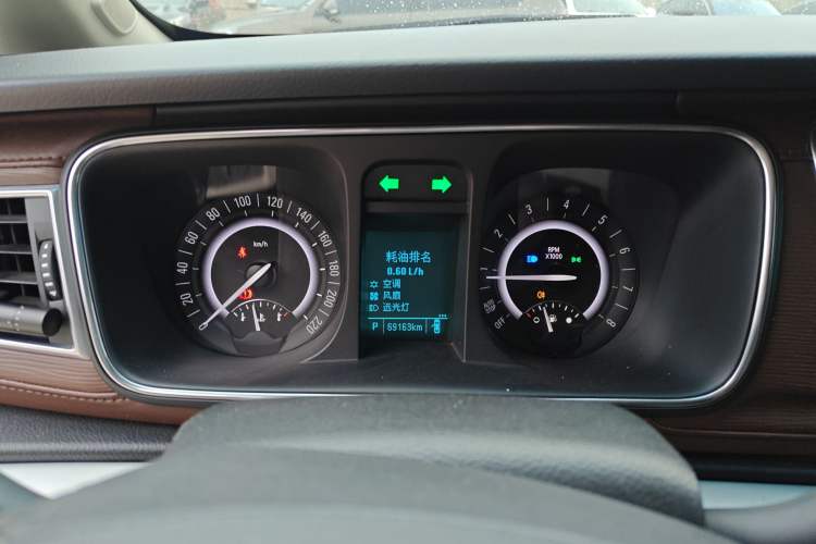 Used Buick GL8 2017 25S Comfort Version China V Standard