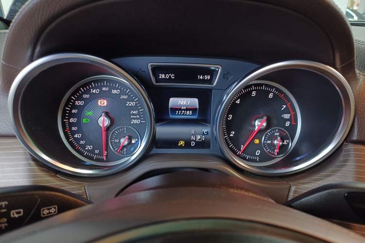 Used Mercedes-Benz GLE 2018 GLE 320 4MATIC Dynamic Edition Collector's Edition
