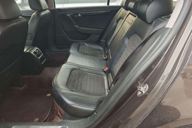 Used Volkswagen Magotan 2015 1.8TSI Luxury Model