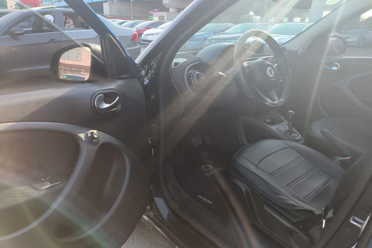 Used  forfour 2018 1.0L 52kW Passion Edition