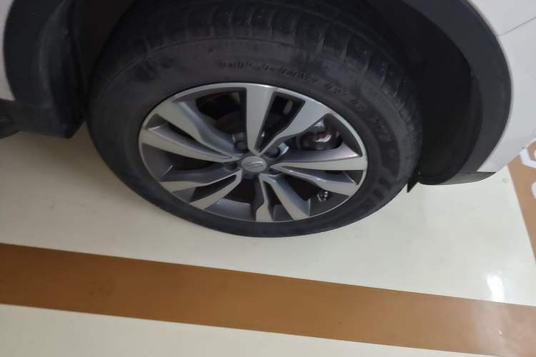 Used Geely Auto Emgrand X7 Sport 2016 1.8TD Automatic ZhiZun Version