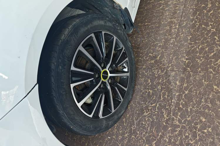 Used Roewe i5 2021 1.5L CVT Diamond Edition
