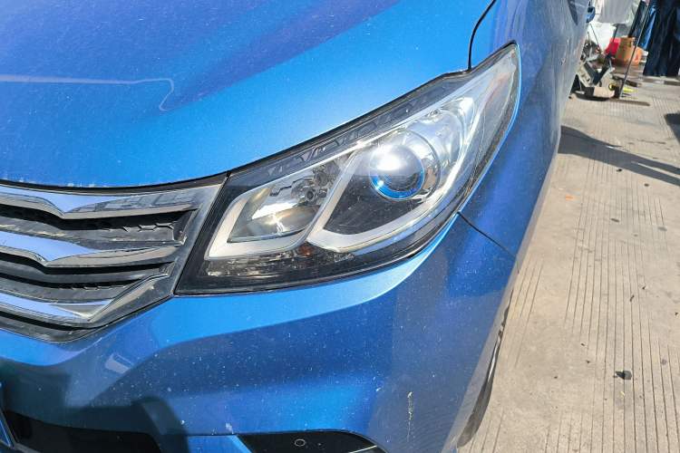 Used SAIC MAXUS G10 2018 PLUS 2.0T Automatic Smart Edition
