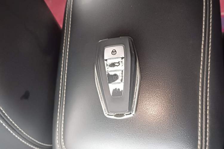 Used Geely Auto Vision X6 2020 1.4T CVT Luxury Edition
