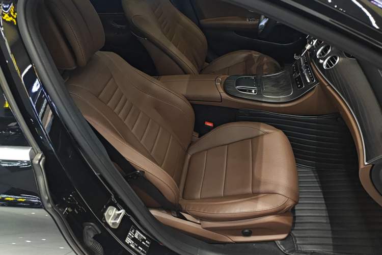 Used Mercedes-Benz E-Class 2020 Restyled E 300 L Sporty and Stylish Edition
