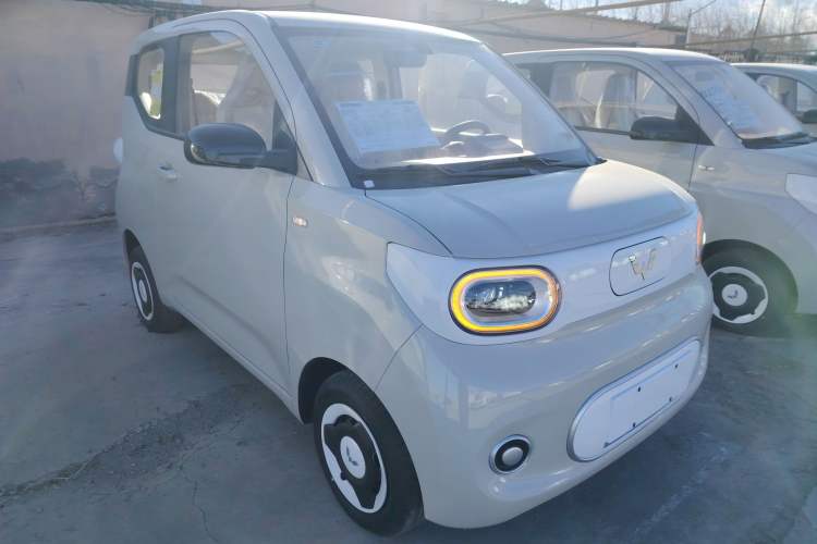 Used Wuling Hongguang MINIEV 2024 3rd Generation 215km Youth Edition

