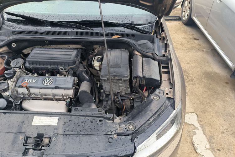 Used Volkswagen Sagitar 2014 1.6L Automatic Comfort Model
