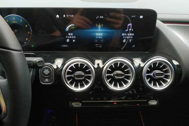 Used Mercedes-Benz GLA 2023 GLA 220
