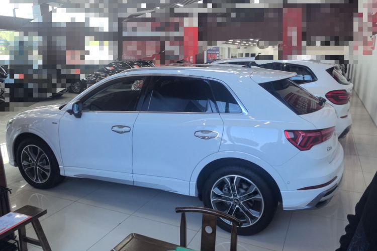 Used Audi Q3 2023 Updated 40 TFSI Fashionable and Dynamic Version
