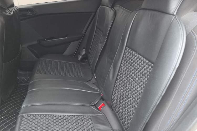 Used Baojun 310 2016 1.2L manual Comfort trim level
