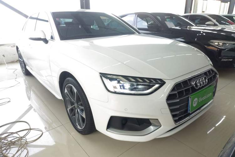 Used Audi A4L 2020 40 TFSI Fashionable and Elegant Model