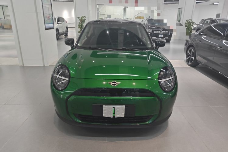 Used  Electric MINI COOPER 2024 456km COOPER E Classic Edition