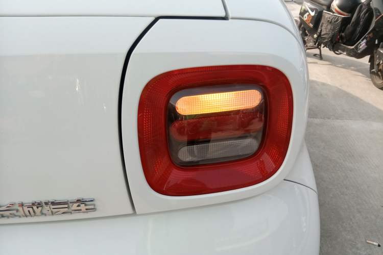 Used ORA Black Cat 2019 351 km Fun Edition