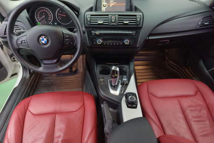 Used BMW 1 Series 2013 Facelifted 118i Leading Edition
