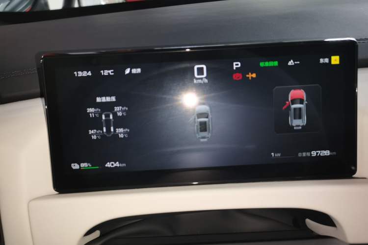 Used Formula Leopard Titanium 3 2025 501KM All-Wheel Drive Intelligent Driving Ultra Version