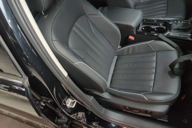 TDK.VehicleDetails.img