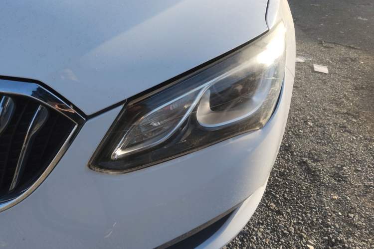 Used Buick GT 2015 18T Dual-Clutch Elite Model
