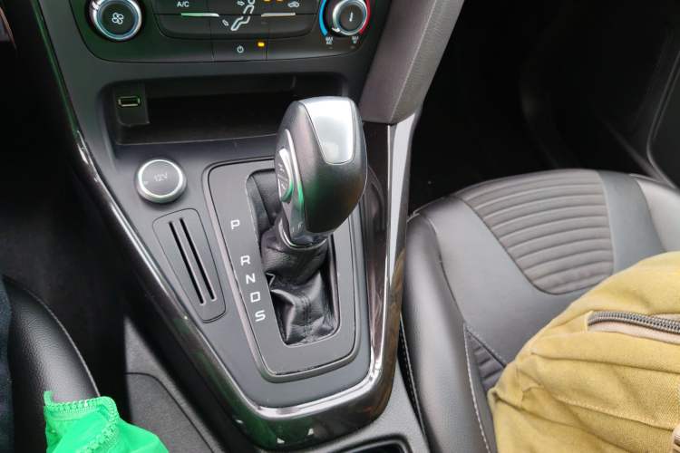 Used Ford Focus 2018 Sedan Classic 1.6L Automatic Trendy SmartDrive Edition