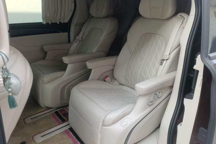 Used Buick GL8 2020 Avenir Avia Six-Seat Deluxe Edition