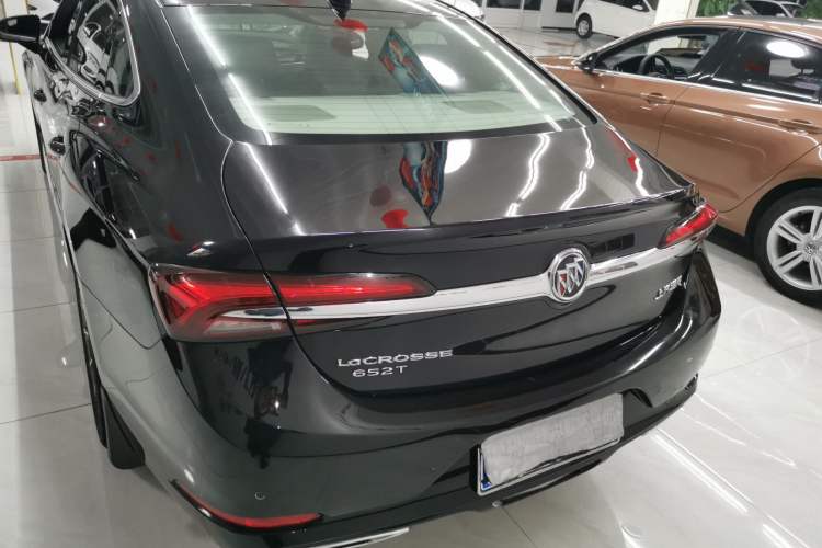 Used Buick LaCrosse 2021 652T Luxury Model
