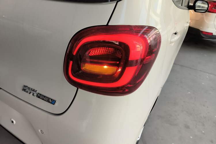 Used Wuling Hongguang MINIEV 2025 Four-Door Version Advanced Edition
