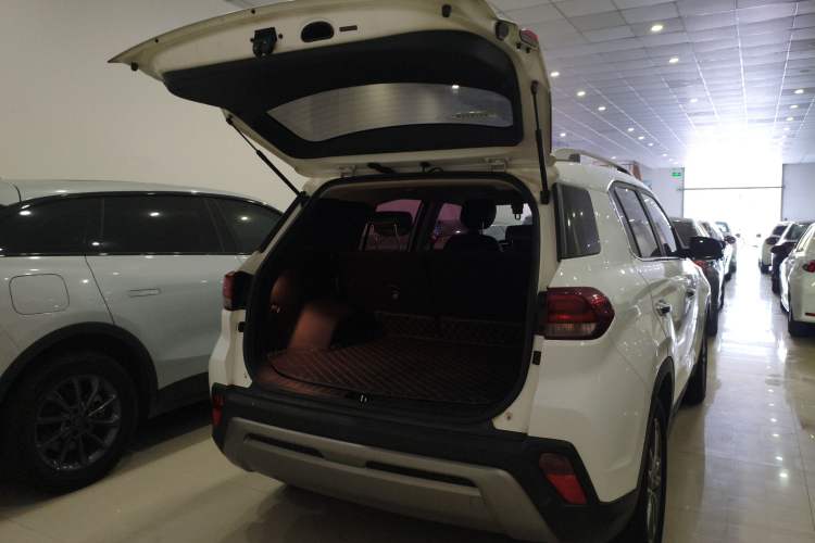 Used Hyundai ix35 2019 2.0L Automatic 2WD Zhiyong·Changxiang Edition China V Standard