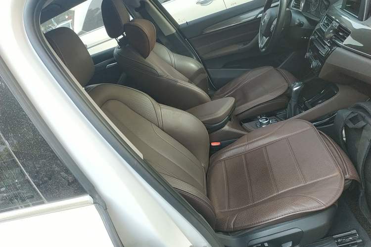 Used BMW X1 2016 sDrive20Li Luxury Model
