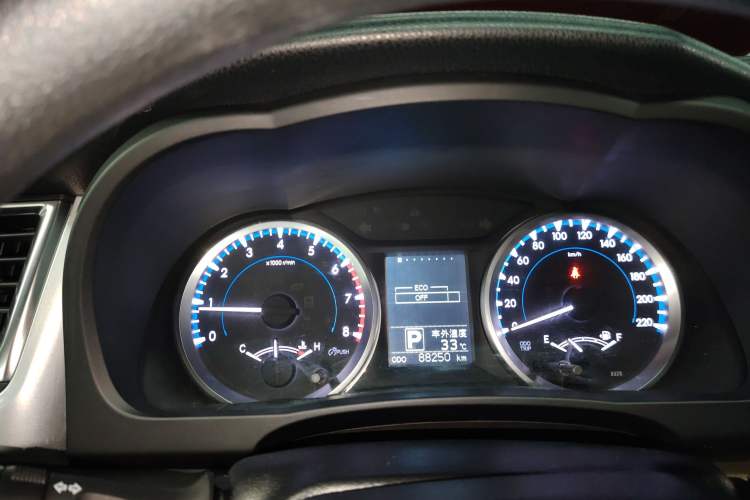 Used Toyota Highlander 2018 2.0T Two-Wheel Drive Elite Edition 7 Seats Emission Standard China V