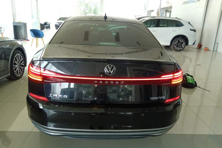 Used Volkswagen Passat 2022 330TSI Starry Elite Edition