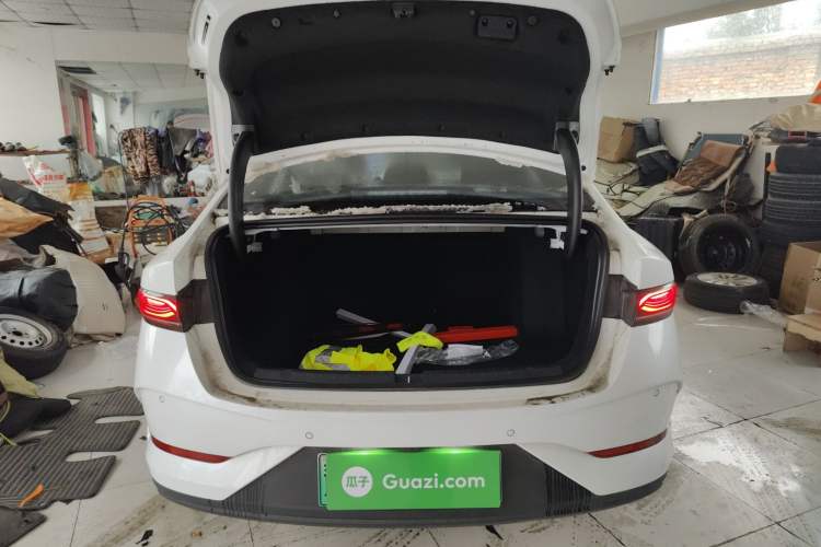 Used BYD Qin PLUS 2025 DM-i Smart Drive 55KM Leading Model