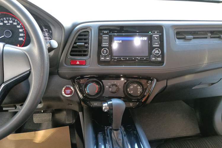 Used Honda Vezel 2016 1.8L CVT Front-Wheel Drive Pioneer Edition
