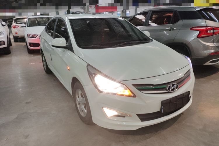 Used Hyundai Verna 2014 1.4L Manual Smart GLS Trim
