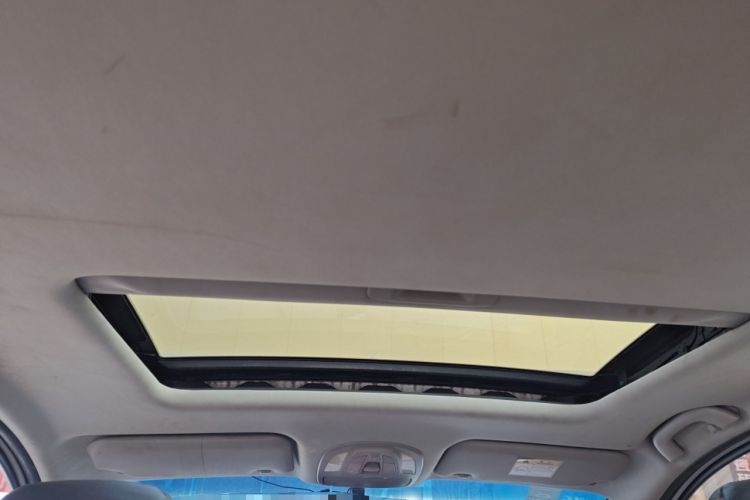 Used Wuling Hongguang S3 2018 1.5T Manual Luxury Model China V Standard