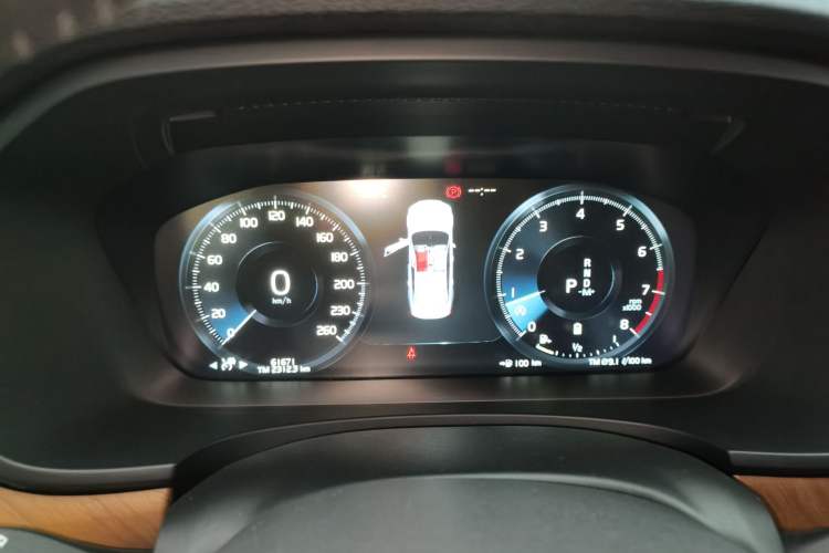 Used Volvo S90 2021 B5 Zhiyi Luxury Edition
