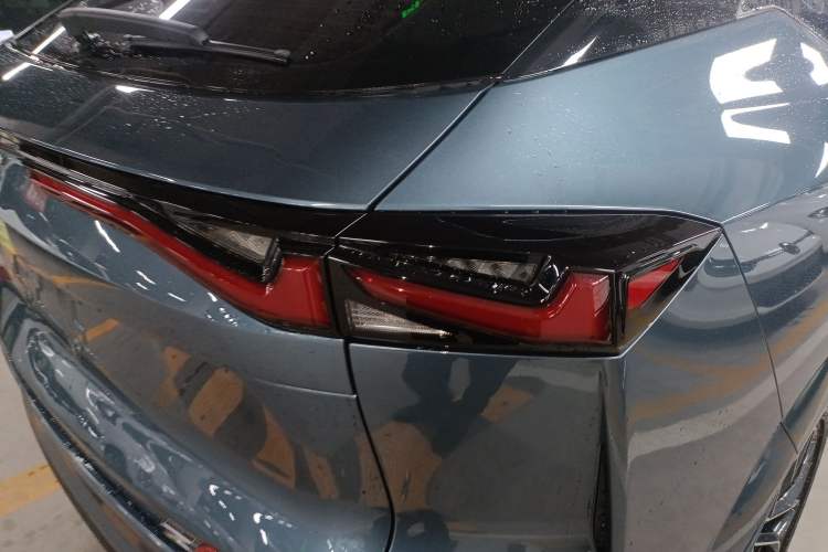 Used Oshan Z6 2023 Blue Whale 1.5T DCT Smart-Led City Edition