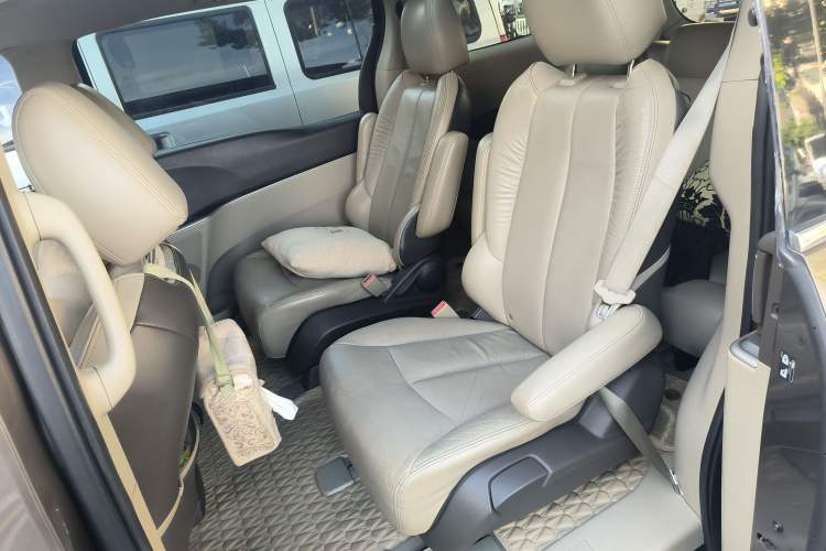 Used Buick GL8 2013 2.4L LT Luxury Business Executive Edition