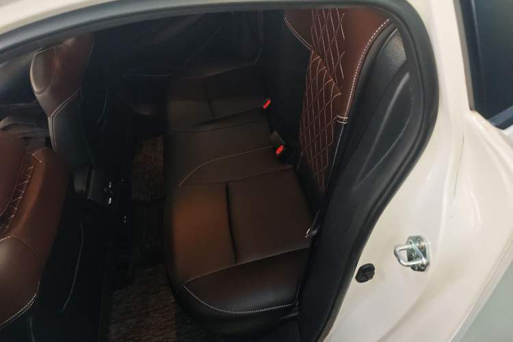 Used Toyota Corolla 2021 Dual-Motor 1.8L E-CVT Elite Edition
