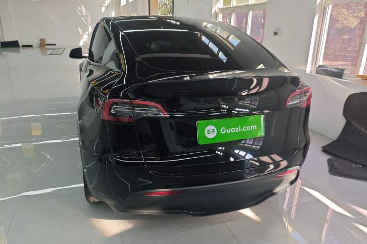 Used Tesla Model Y 2022 Rear-Wheel-Drive Version
