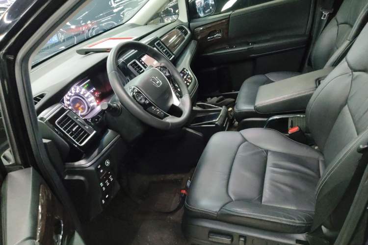 Used Honda Elysion 2016 2.4L Luxury Edition
