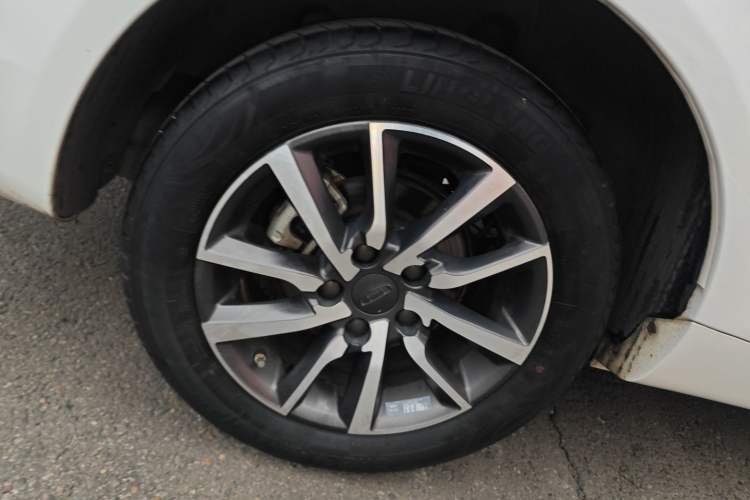 Used Geely Auto Emgrand 2020 1.5L Manual Upward Edition
