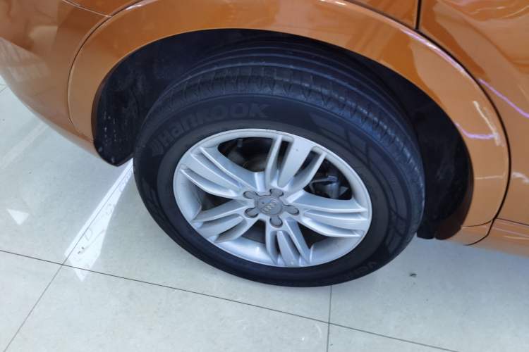 Used Audi Q3 2015 30 TFSI Comfort Model
